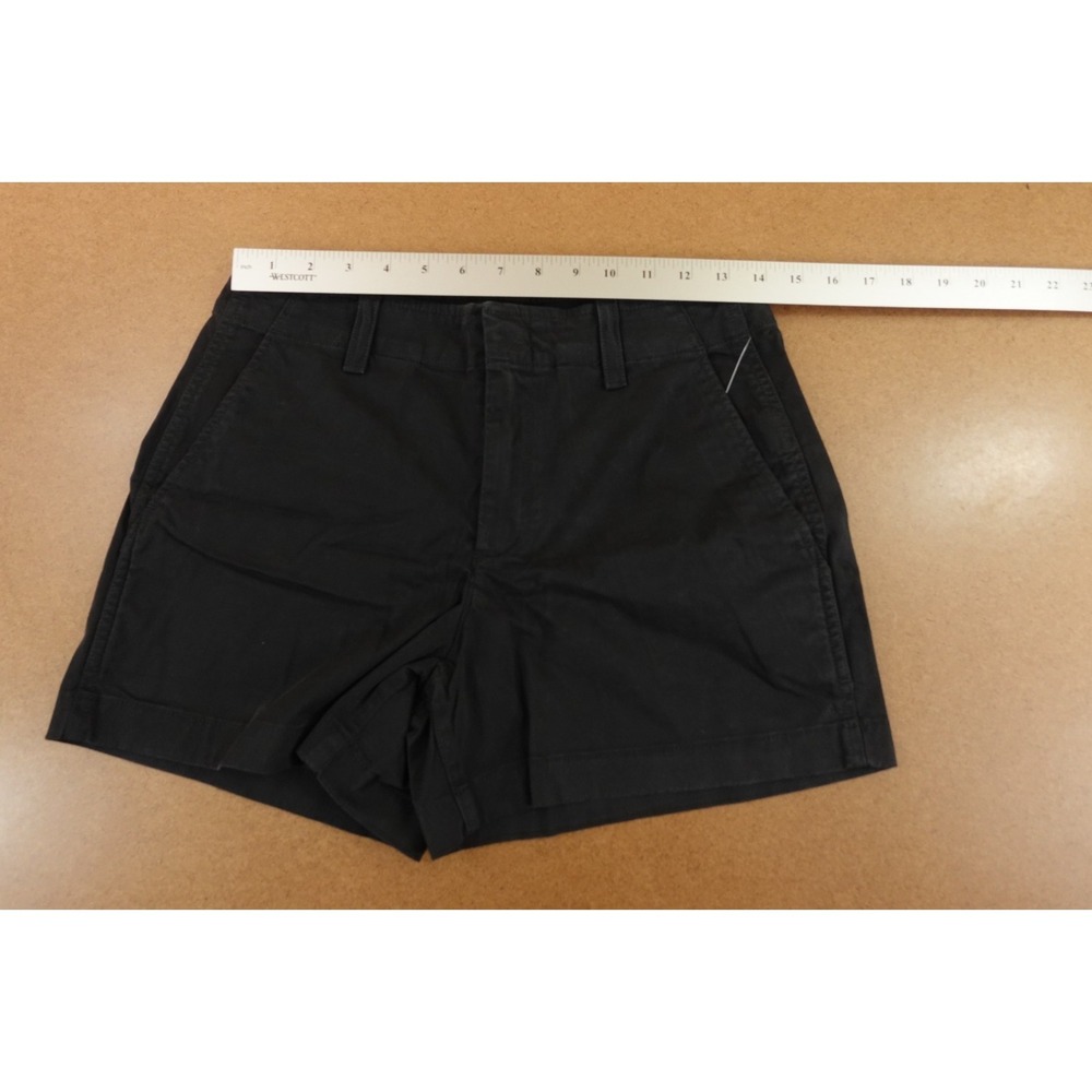 Gap Womens 4 Black Slash Pockets Classic 4" Inseam Downtown Khaki Shorts NWT - Picture 7 of 11